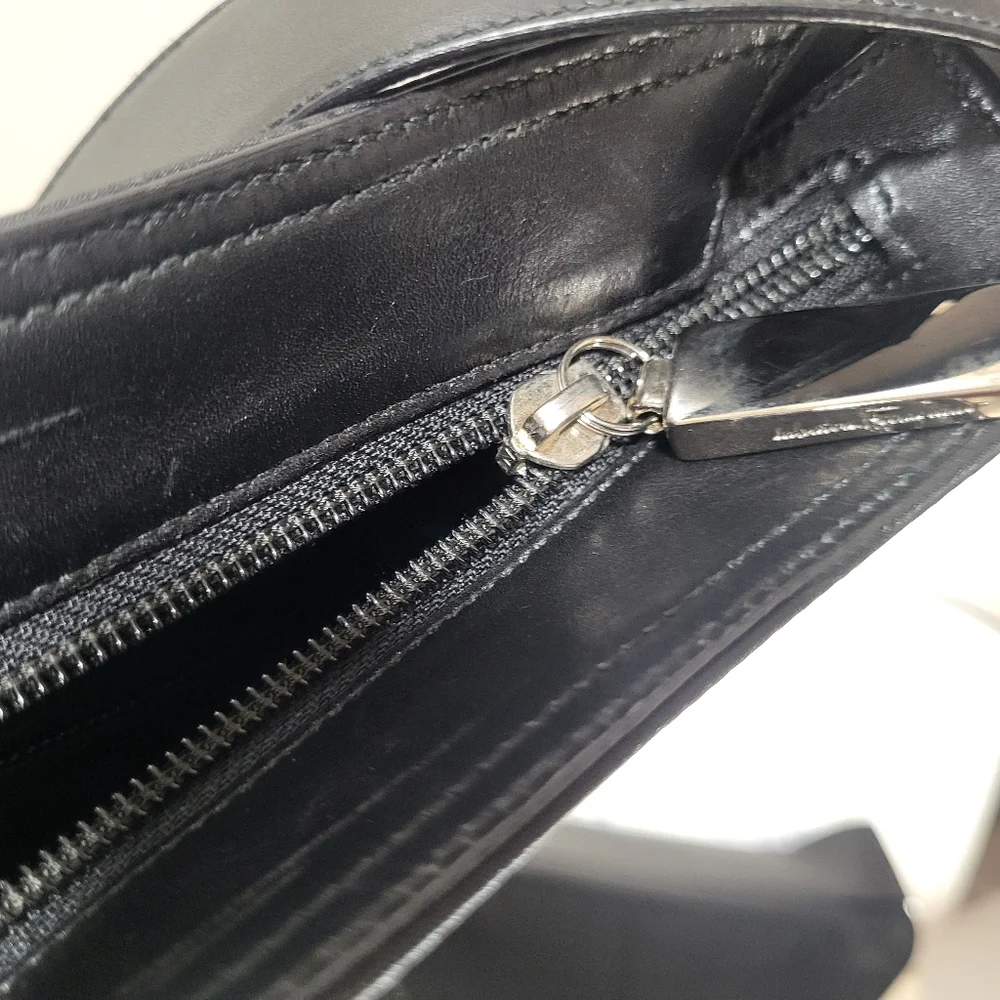 Like New condition Ferragamo Shoulder Bag Black Nylon